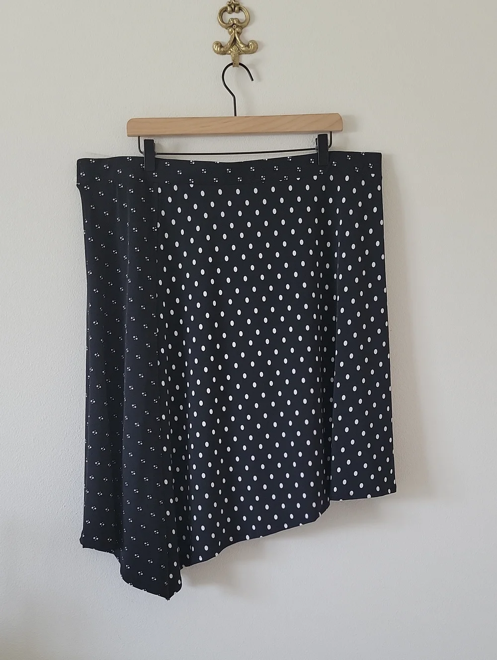 NWT Chico's Black White Dot Mix Short Asymmetrical Skirt Size XLP
